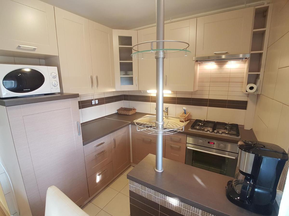 Dorci Apartman Keszthely Exteriör bild